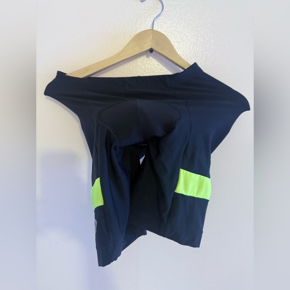 BALEAF Black & Neon CYCLING Padded BICYCLE SHORTS - Picture 14 of 15